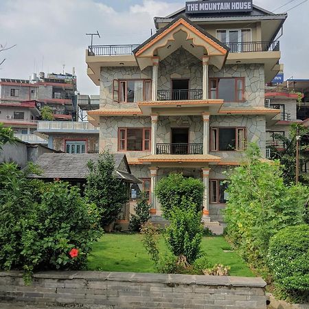 Отель The Mountain House Покхара Экстерьер фото